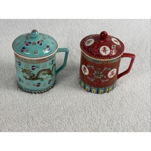 Vintage Chinese Porcelain Lidded Tea Cups